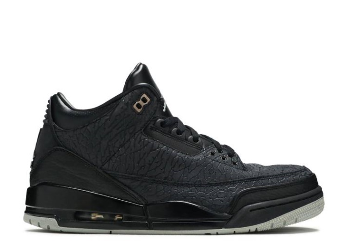 Air Jordan 3 Retro - Negro Flip