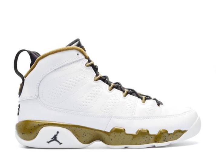 Air Jordan 9 Retro Bg - Estatua