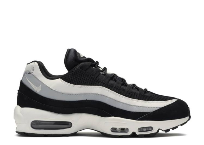 Nike Air Max 95 Essentials - Tonos Grises