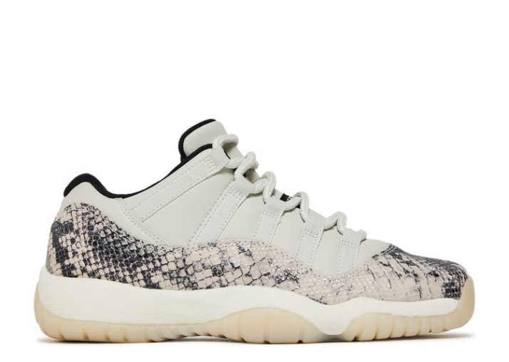 Air Jordan 11 Retro Low Gs - Piel De Serpiente Hueso Claro
