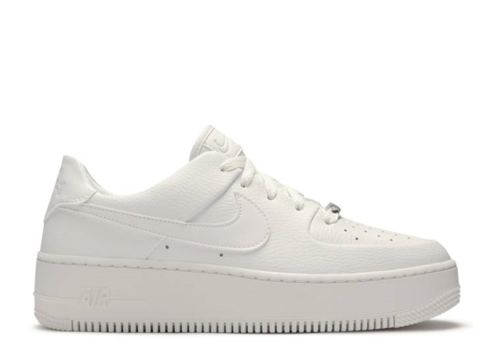 Nike Wmns Air Force 1 Sage Low - Triple Blanco