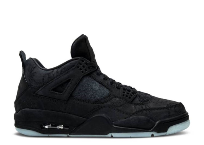Kaws X Air Jordan 4 Retro - Negro Muestra
