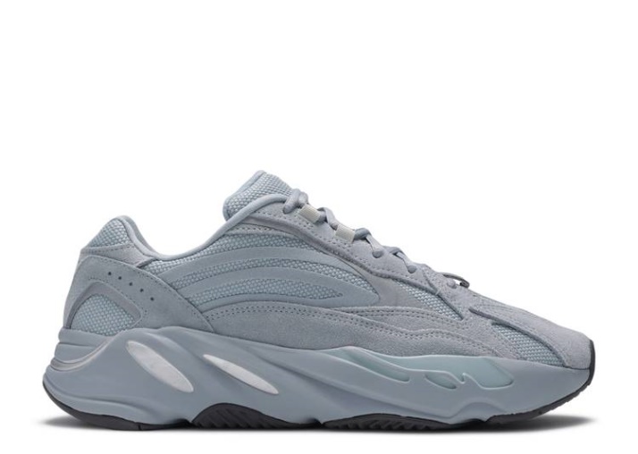 Adidas Yeezy Boost 700 V2 - Azul Hospital