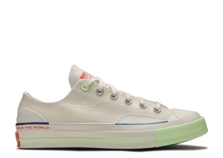 Converse Pigalle X Chuck 70 Bajo - Apenas Voltios