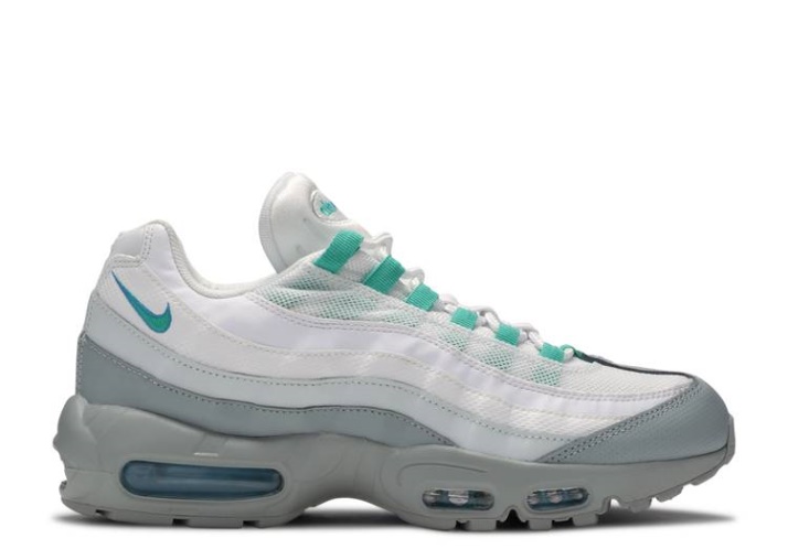 Nike Air Max 95 Essential - Esmeralda Clara