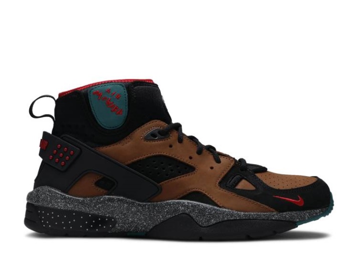 Nike Olivia Kim X Wmns Air Mowabb - No Cover
