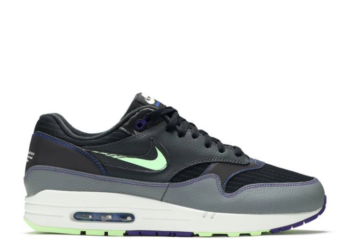 Nike Air Max 1 - Futuro Swoosh