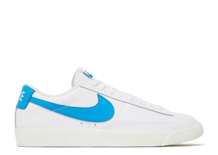 Nike Blazer Low - Azul Láser