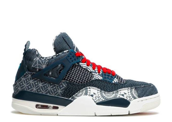 Air Jordan 4 Retro