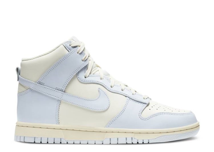 Nike Wmns Dunk High - Football Grey