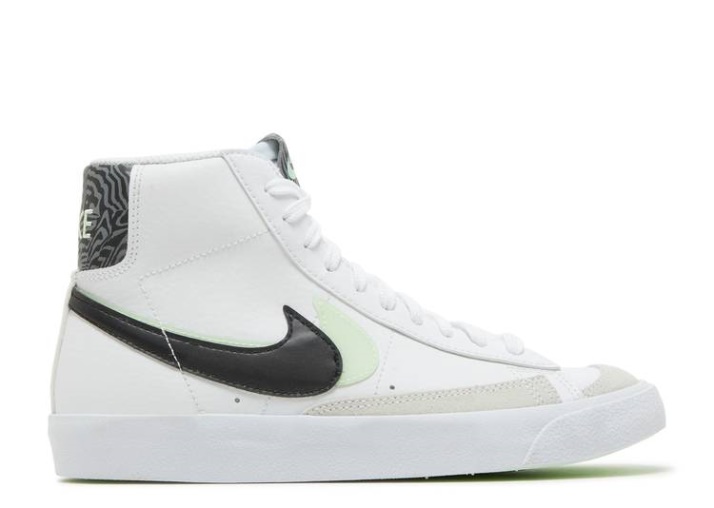 Nike Blazer Mid '77 Se Gs - Doble Swoosh Blanco/verde/gris Humo/negro