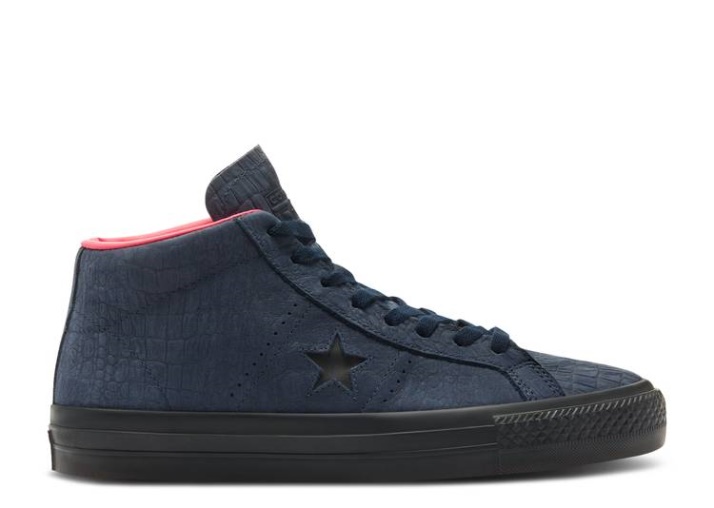 Converse One Star Pro Mid - Corazón De La Ciudad