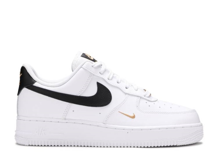 Nike Wmns Air Force 1 '07 Essential - Blanco Negro