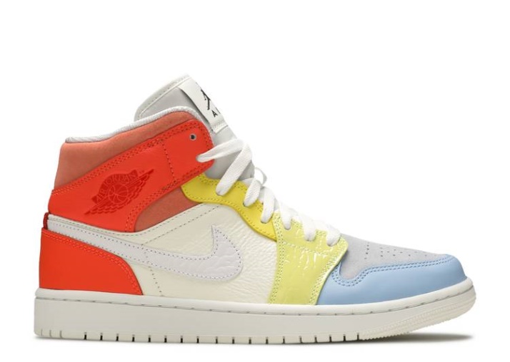 Nike Wmns Air Jordan 1 Mid - A Mi Primer Entrenador