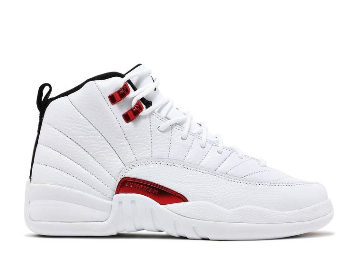 Air Jordan 12 Retro Gs - Giro