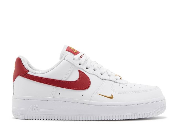 Nike Wmns Air Force 1 Essential Low - Blanco Gym Rojo