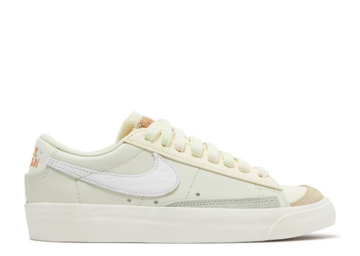 Nike Wmns Blazer Low '77 - Sea Glass