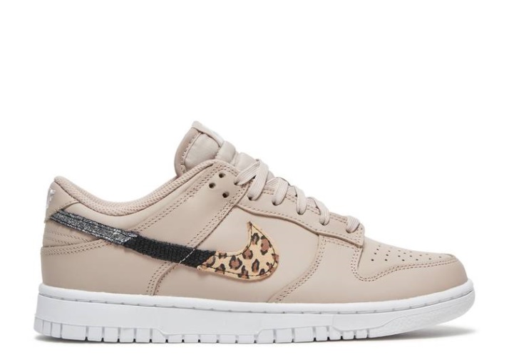 Nike Wmns Dunk Low Se - Rosa Primitivo
