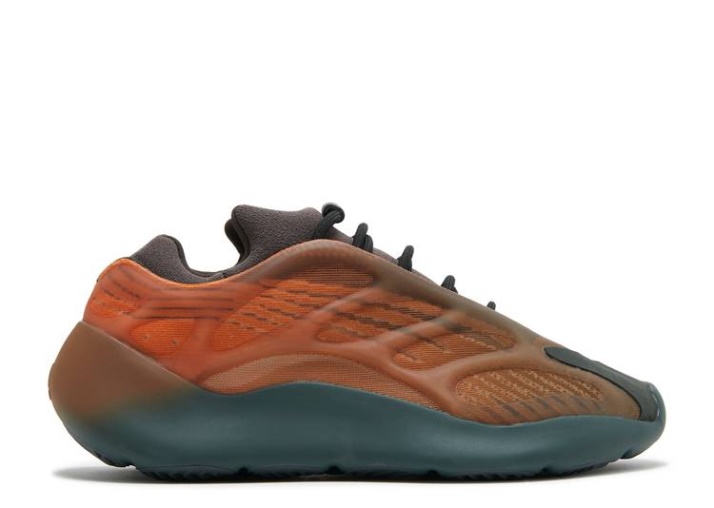 Adidas Yeezy 700 V3 - Cobre Degradado