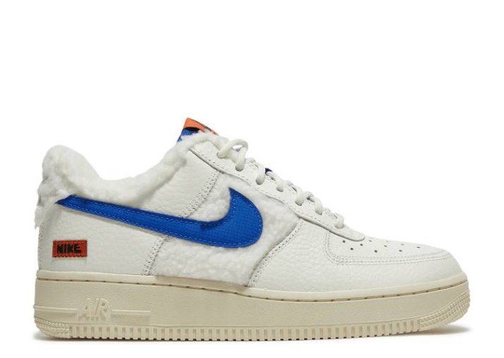 Nike Wmns Air Force 1 '07 - Forro Polar Sherpa