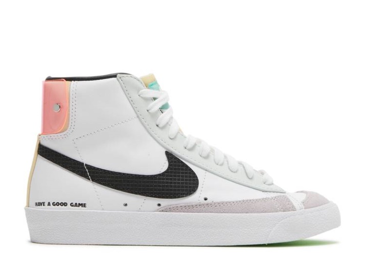 Nike Wmns Blazer Mid '77 - Que Tengas Un Buen Juego