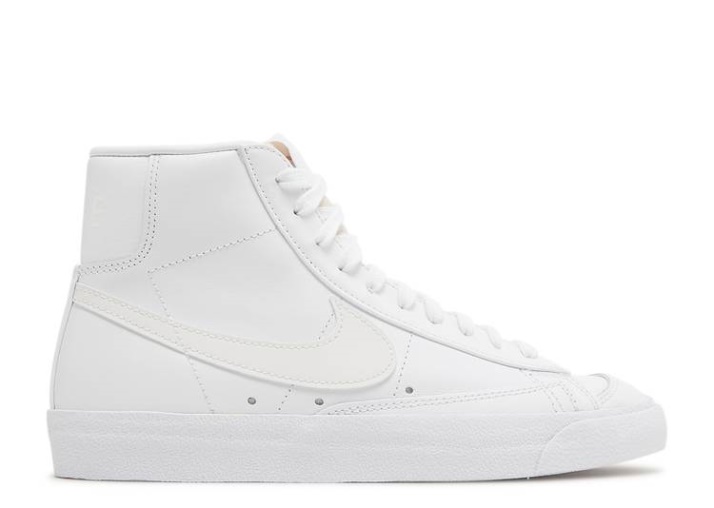 Nike Blazer '77 Vintage Mid - Triple Blancas