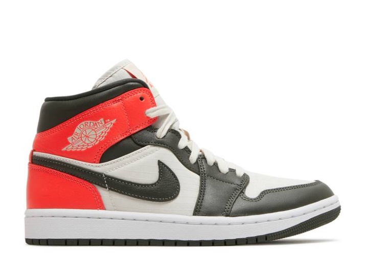 Wmns Air Jordan 1 Mid Se - Papel Prensa
