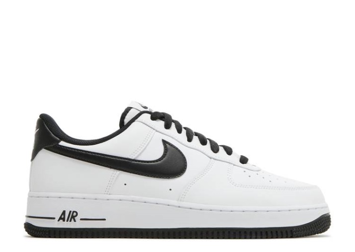 Nike Air Force 1 Bajo - Blanco Negro