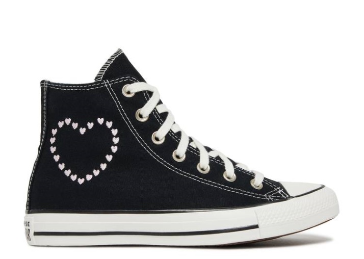 Wmns Chuck Taylor All Star High - Corazones Bordados Negro/blanco/flor De Cerezo