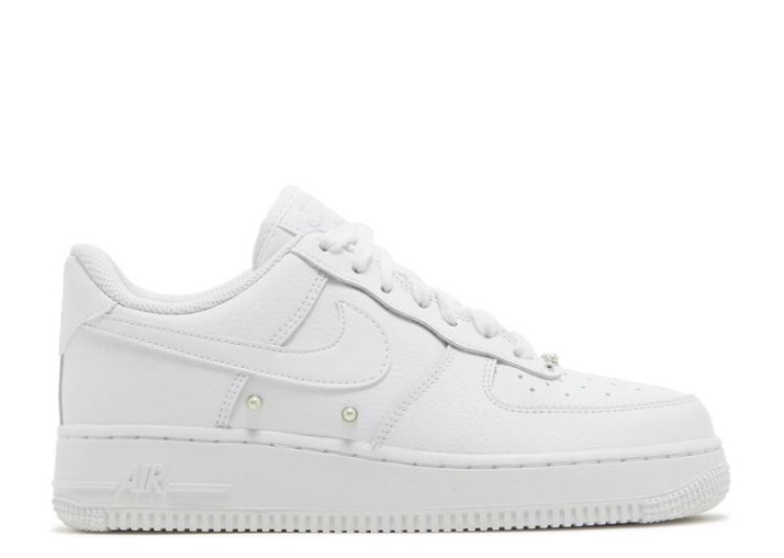 Nike Wmns Air Force 1 Low '07 Se - Blanco Perla