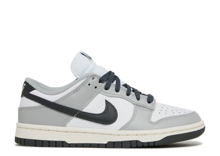 Nike Wmns Dunk Low - Gris Humo Claro