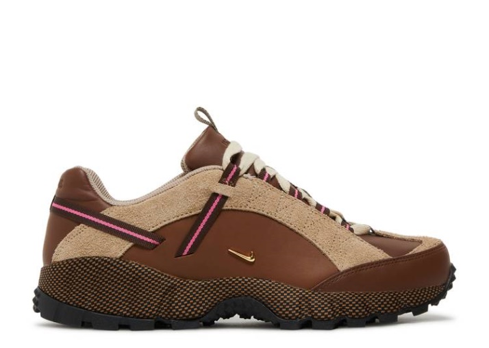 Nike Jacquemus X Wmns Air Humara Lx - Marrón Ale