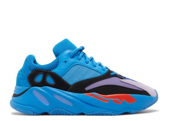 Adidas Yeezy Boost 700 - Azul De Alta Resolución