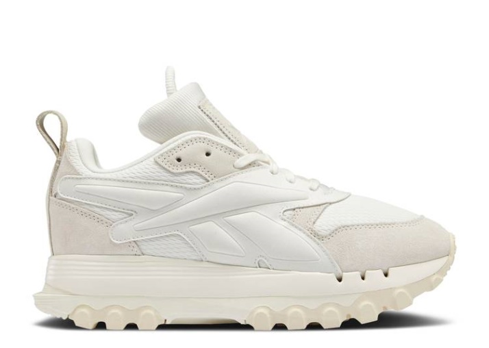 Reebok Cardi B X Wmns Classic Cuero V2 - Tiza Alabastro