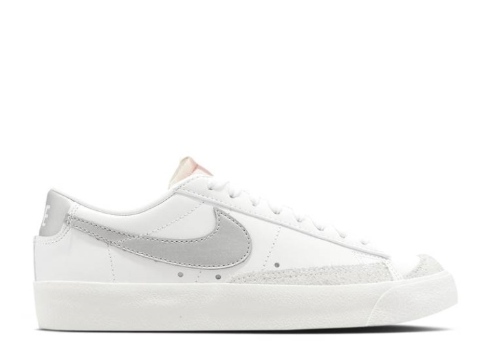 Nike Wmns Blazer Low '77 - Blanco Plata Metalizado