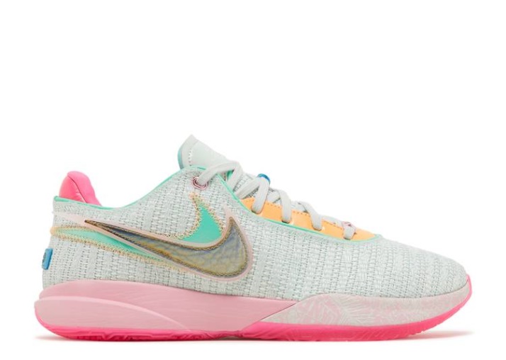 Nike Lebron 20 - Máquina Del Tiempo