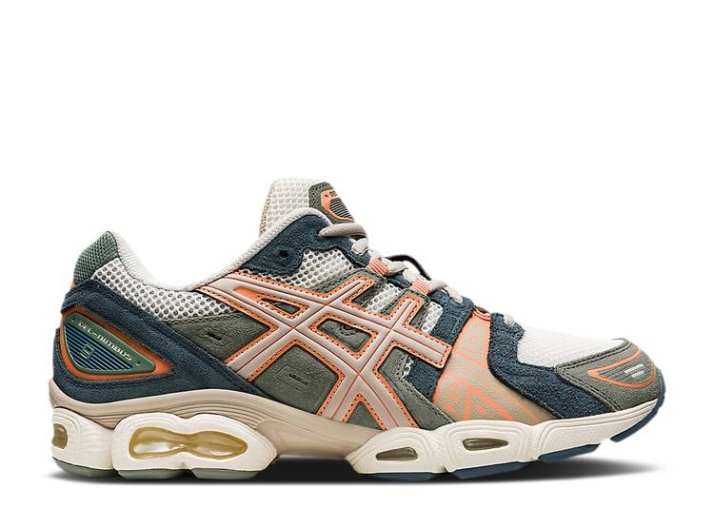 Asics Gel Nimbus 9 - Crema Pluma Gris