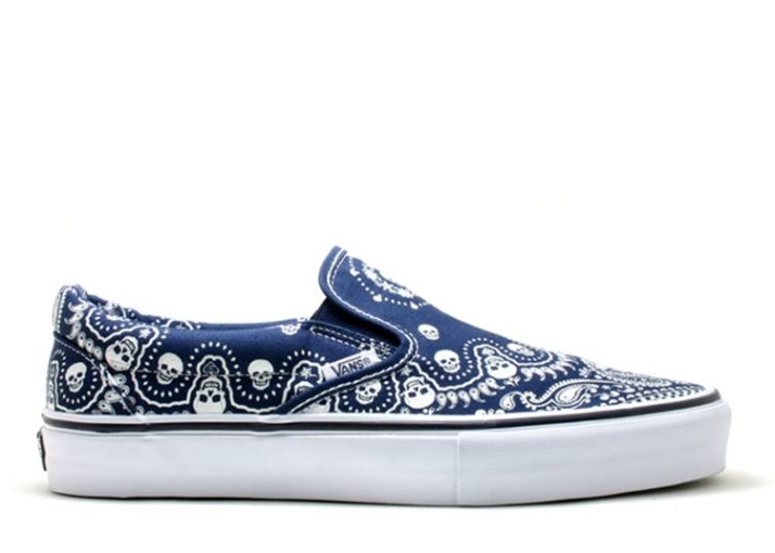 Vans Cls.slip-on Lx - Bandana Calavera Light Blue/t. Blanco