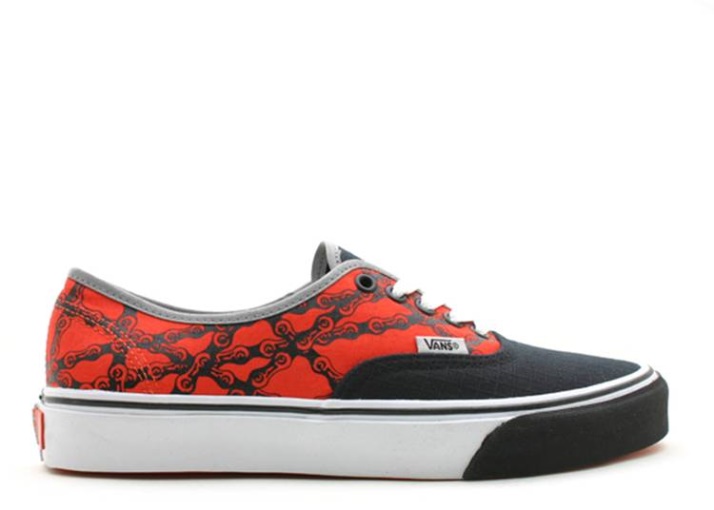 Vans Auténtico Negro/tomate Cherry