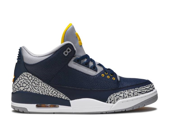 Air Jordan 3 Retro - Michigan Wolverines Pe