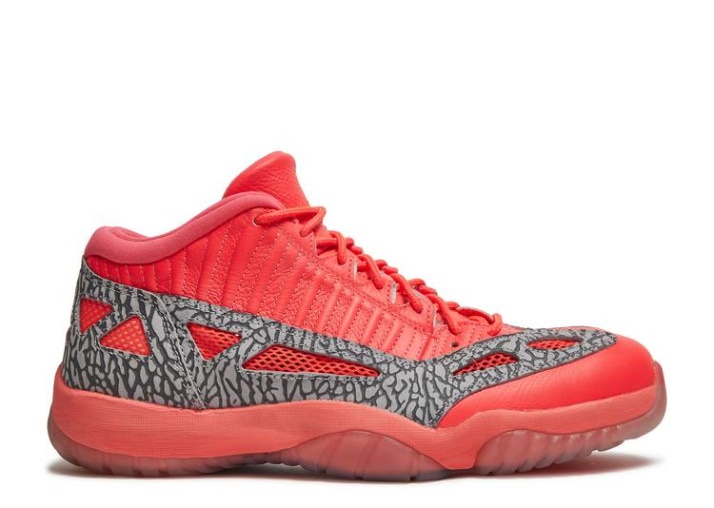 Air Jordan 11 Retro Low Ie - Flash Carmesí