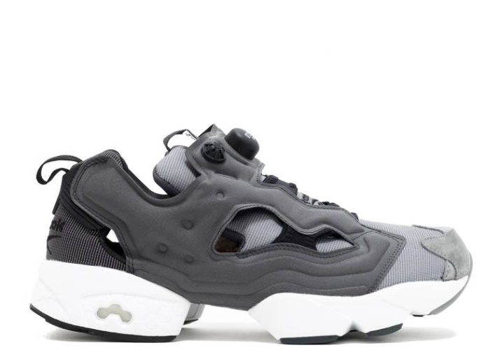 Reebok Instapump Fury Tech Negro/dghsold/foggy Gris